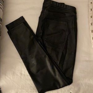 Hue Faux Leather Leggings